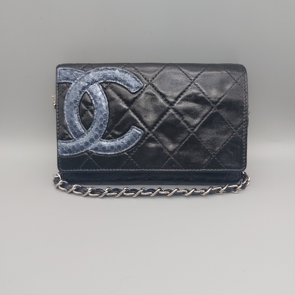 🖤CHANEL Cambon Small Wallet/Clutch🖤 - Picture 3 of 17